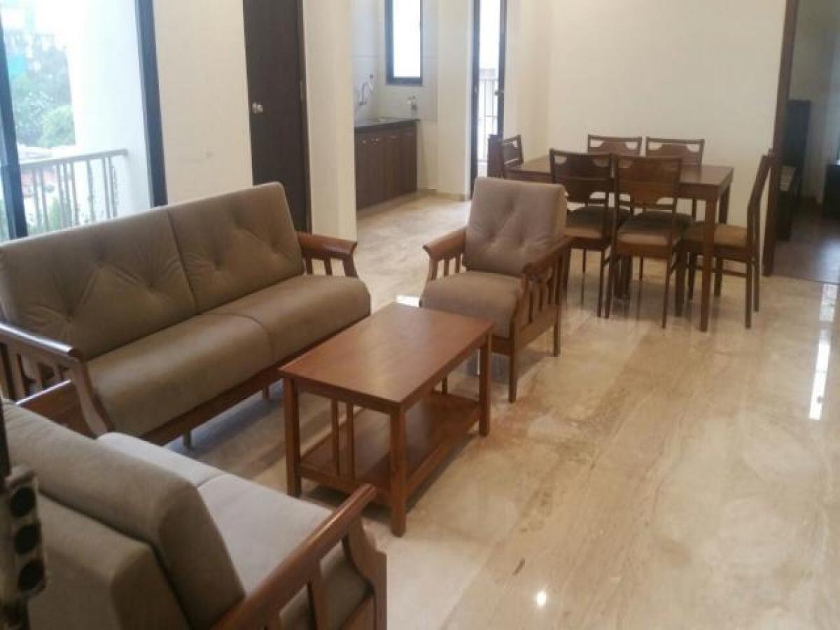 3 bedrooms House in Vadodara, India No. 9737