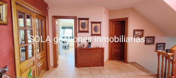 5 bedrooms House in Baeza, Spain No. 62624 11