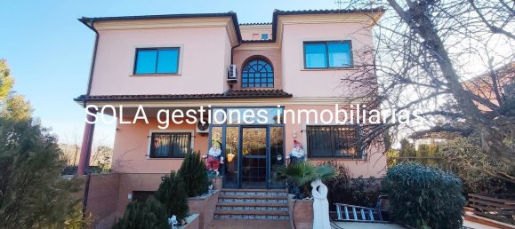 5 bedrooms House in Baeza, Spain No. 62624 2