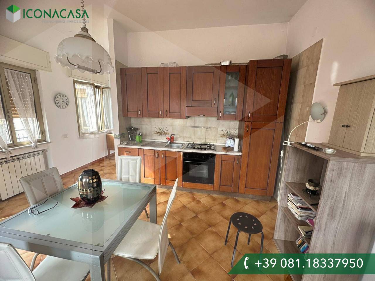 2 rooms Apartment in Naples, Italy No. 29284