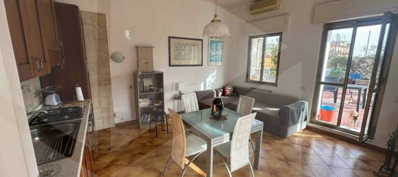 2 rooms Apartment in Naples, Italy No. 29284 10