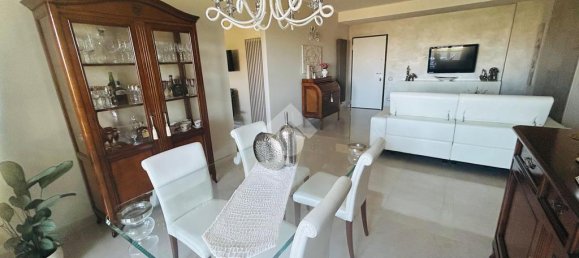 2 bedrooms Apartment in Aprilia, Italy No. 329441 4