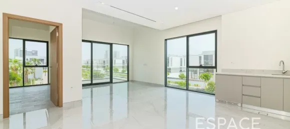 Villa de 5 dormitorios en Al Furjan, UAE No. 106095 4