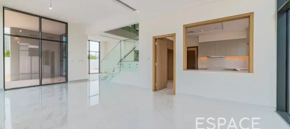 Villa de 5 dormitorios en Al Furjan, UAE No. 106095 2