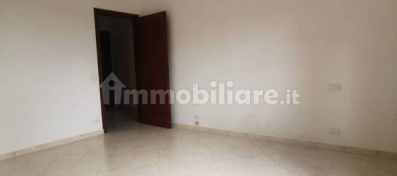 3 Schlafzimmer Wohnung in Sovicille, Italy, Nr. 136858 13