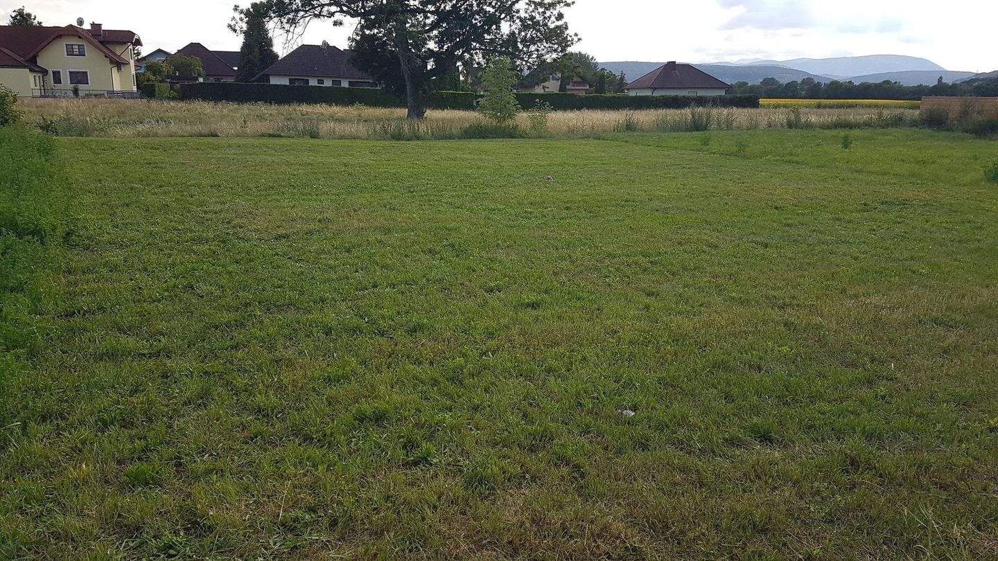  قطعة أرض في Wollersdorf-Steinabruckl, Austria رقم 218251