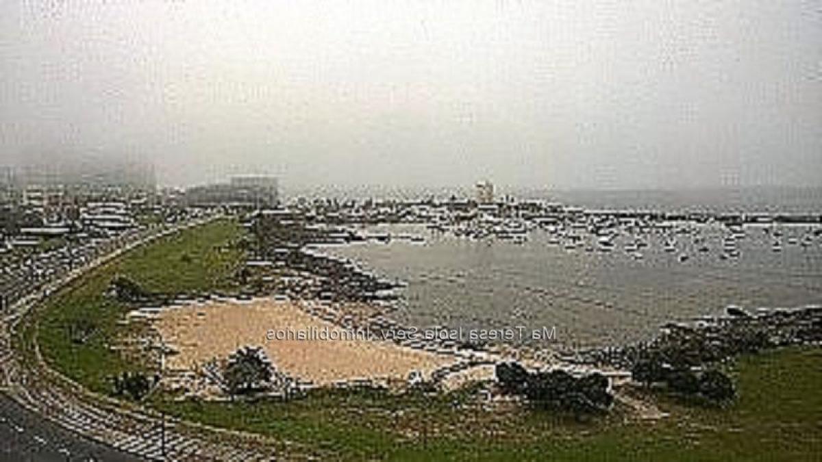 3 bedrooms Apartment in Montevideo, Uruguay No. 5912