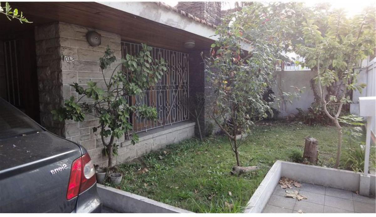 Дом с 4 спальнями в Ломас-де-Самора, Аргентина № 59884