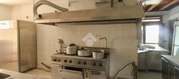 Коммерческая недвижимость 150м² в Кастредзато, Италия № 233481 16