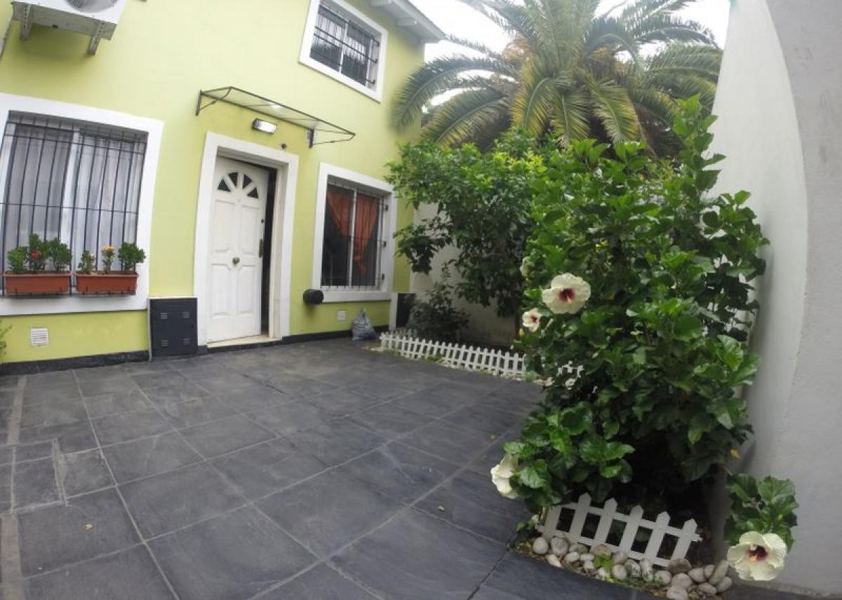 Studio in Moron, Argentina, Nr. 88714