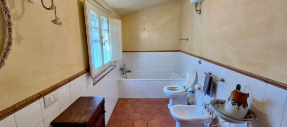 Дом с 6 спальнями в Кашана Терме Лари, Италия № 315360 41