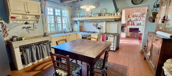 Дом с 6 спальнями в Кашана Терме Лари, Италия № 315360 13