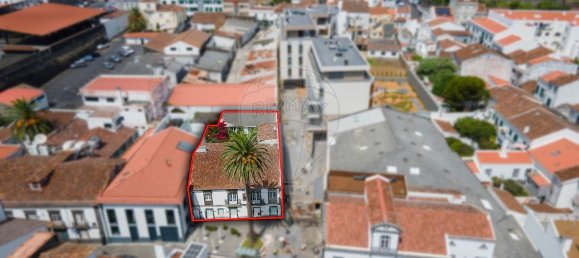 4 bedrooms House in Ponta Delgada, Portugal No. 44190 2