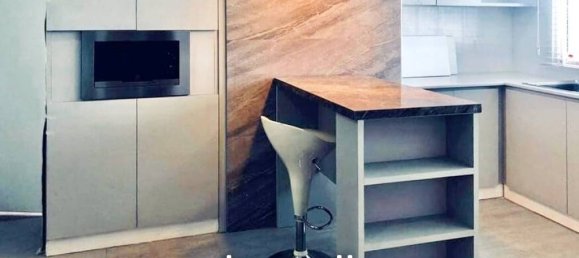 3 bedrooms Condo in Bangkok, Thailand No. 16679 10