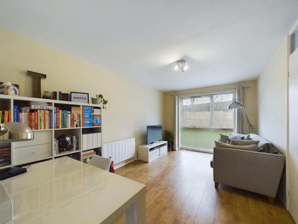 1 bedroom Apartment in London, United Kingdom No. 13525