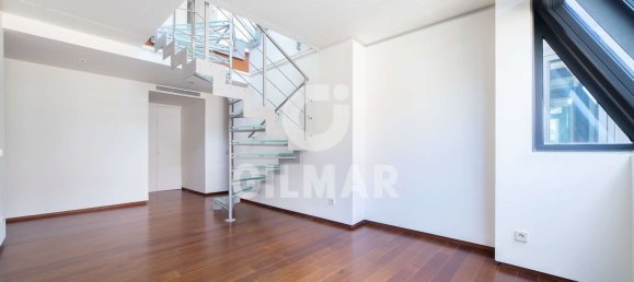 Dúplex de 5 dormitorios en Madrid, Spain No. 69523 5