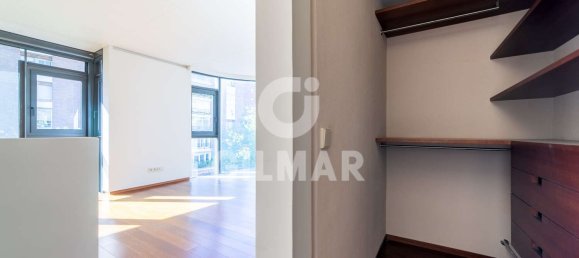 Dúplex de 5 dormitorios en Madrid, Spain No. 69523 17