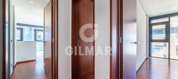 Dúplex de 5 dormitorios en Madrid, Spain No. 69523 12