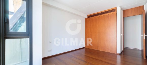 Dúplex de 5 dormitorios en Madrid, Spain No. 69523 14