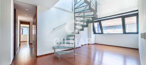 Dúplex de 5 dormitorios en Madrid, Spain No. 69523 4