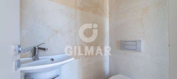 Dúplex de 5 dormitorios en Madrid, Spain No. 69523 27