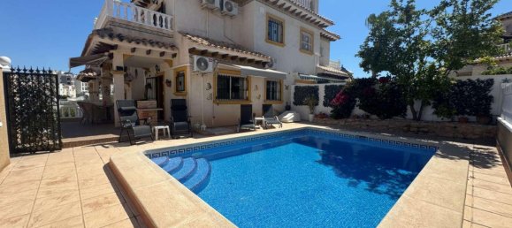 3 bedrooms Townhouse in Alicante, Spain No. 157769 4