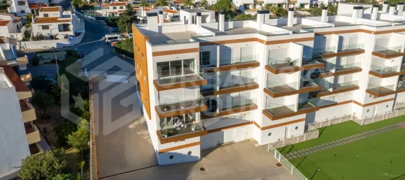 Apartamento de 3 dormitorios en Albufeira, Portugal No. 61288 3