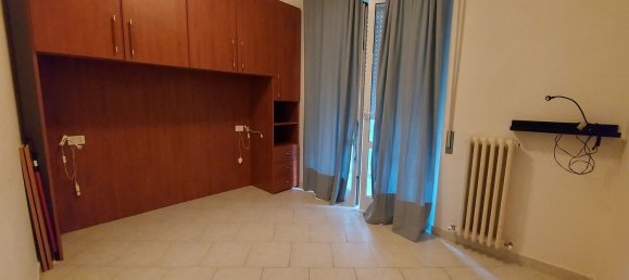 3 rooms Apartment in San Vincenzo, Italy No. 82930 10