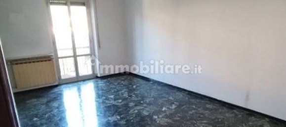 Apartamento de 3 dormitorios en Genoa, Italy No. 213194 11