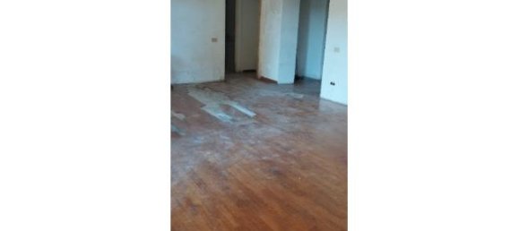 Дом с 5 комнатами в Морлупо, Италия № 358187 7