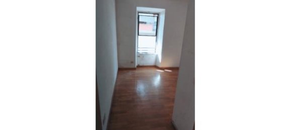 Дом с 5 комнатами в Морлупо, Италия № 358187 3