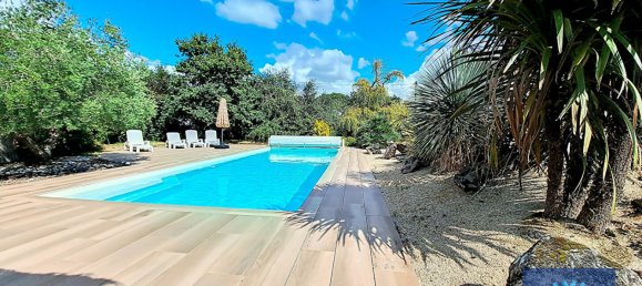  Castillos de 4 dormitorios en Beaulieu-sous-la-Roche, France No. 281256 5