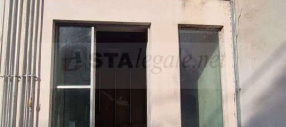 Apartamento de 3 habitaciónes en Alzano Lombardo, Italy No. 6094 3