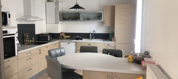 Вилла с 3 спальнями в Вильфранш-сюр-Сон, Франция № 201715 6