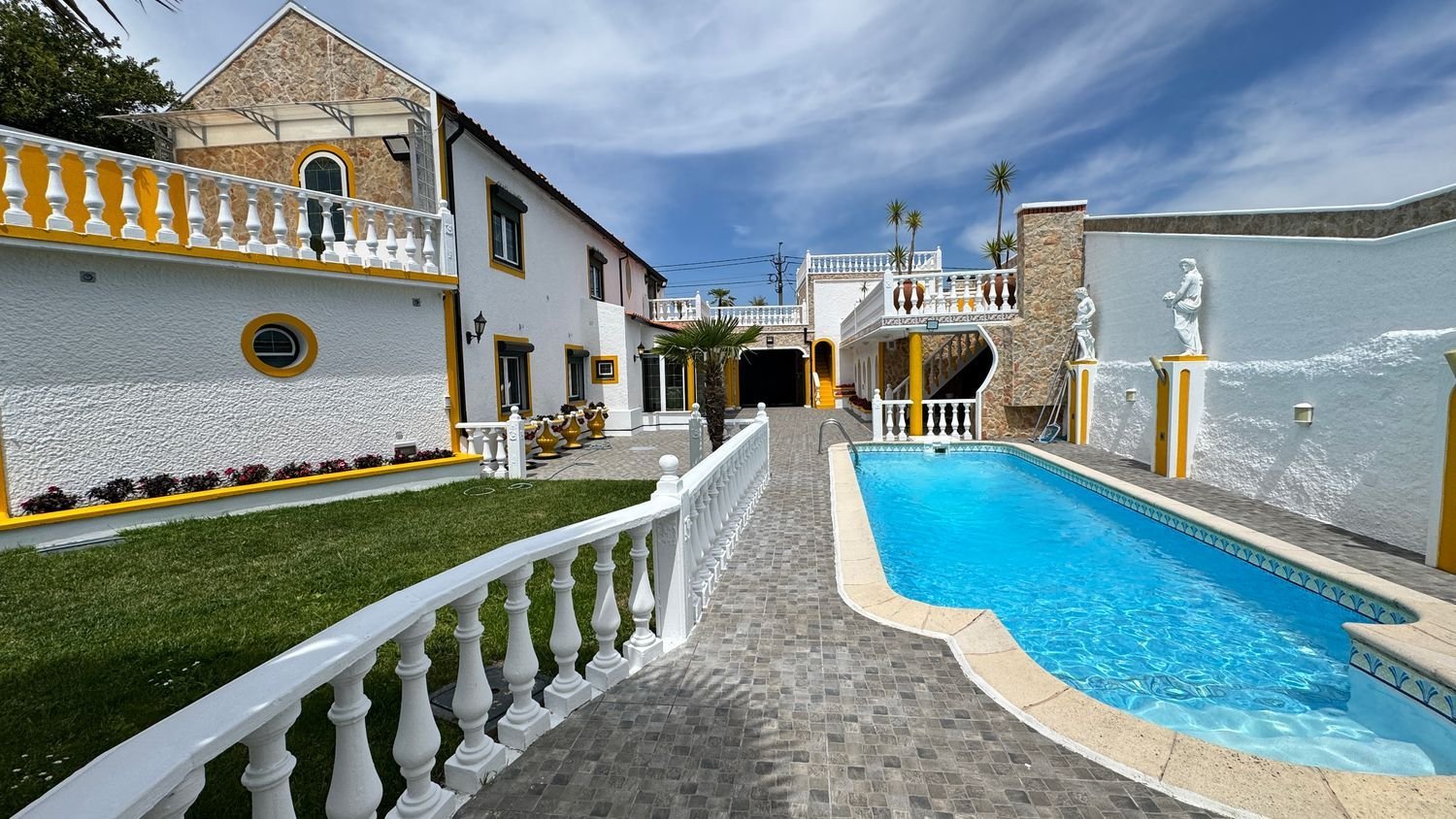 Casa de 6 dormitorios en Esgueira, Portugal No. 92597