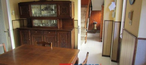 5 rooms House in Front, Italy No. 89126 3