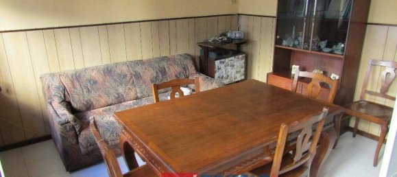 5 rooms House in Front, Italy No. 89126 2