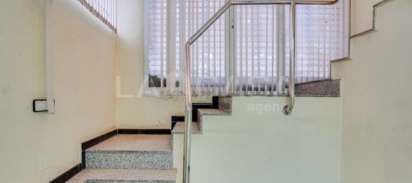  عقار تجاري في Cornella De Llobregat, Spain 551متر مربع رقم 182277 22