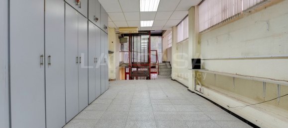  عقار تجاري في Cornella De Llobregat, Spain 551متر مربع رقم 182277 17