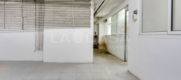  عقار تجاري في Cornella De Llobregat, Spain 551متر مربع رقم 182277 5