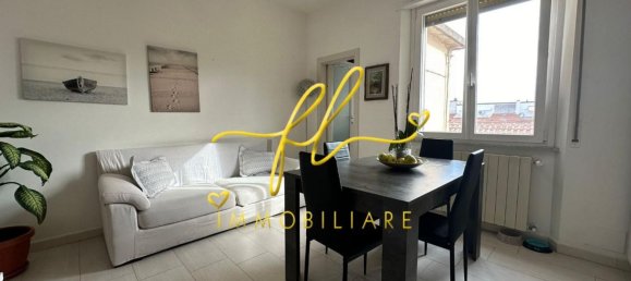 3 rooms Apartment in Cecina, Italy No. 199993 5