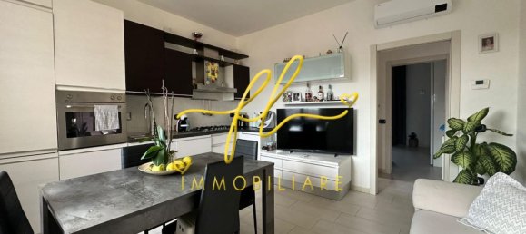 3 rooms Apartment in Cecina, Italy No. 199993 2