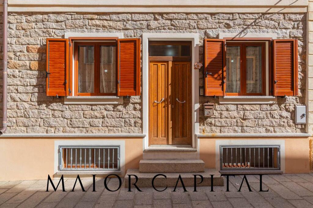 4 Schlafzimmer Villa in Berchidda, Italy, Nr. 329334