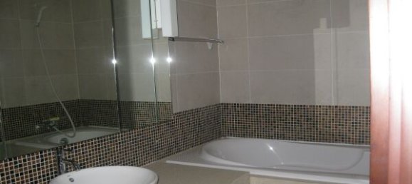 3 bedrooms Apartment in Ba Dinh, Vietnam No. 5536 7