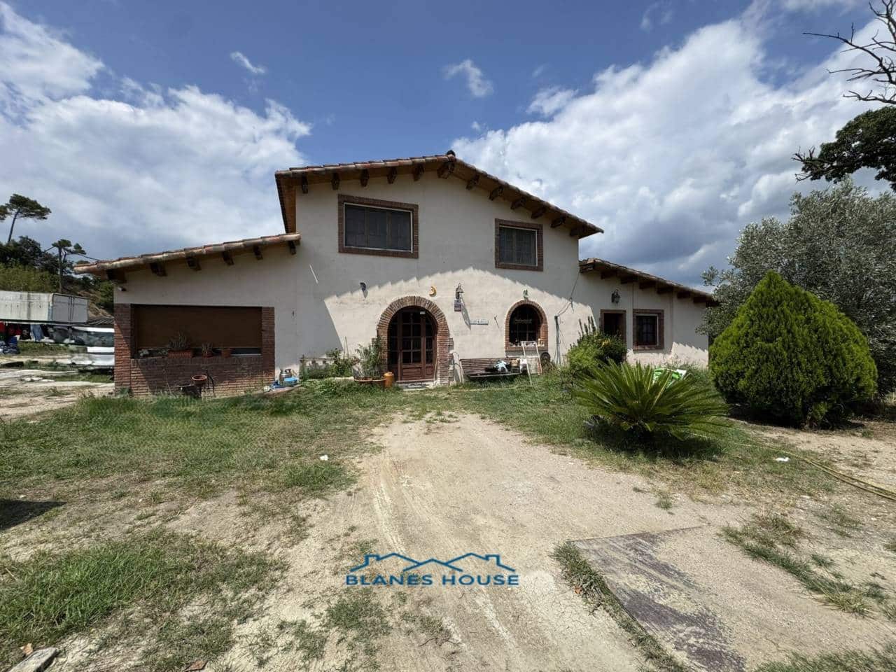 5 غرف نوم منزل في Girona, Spain رقم 185881