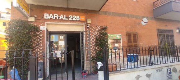 89m² Commercial property in Rome, Italy No. 189693 14