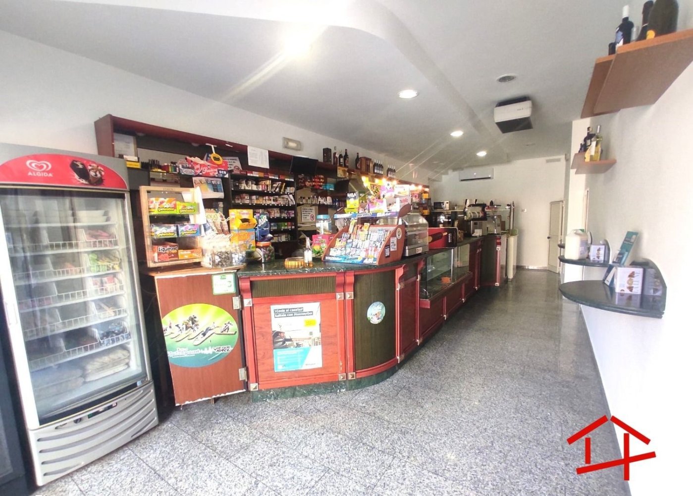 89m² Commercial property in Rome, Italy No. 189693