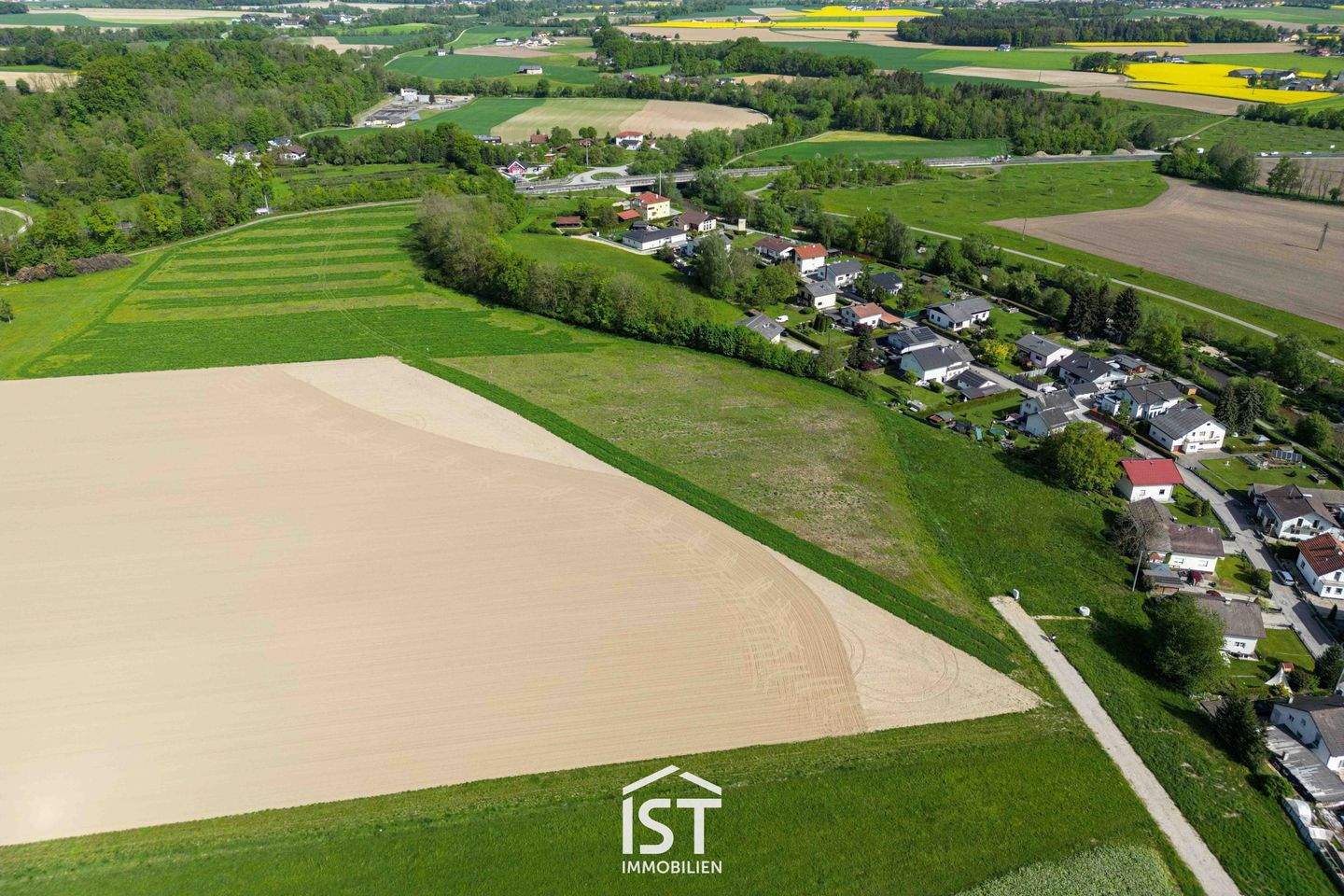  Land in Altheim, Austria No. 90228