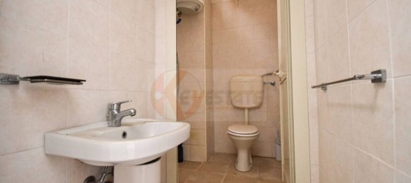  مستودع في Sassari, Italy 63متر مربع رقم 86299 9