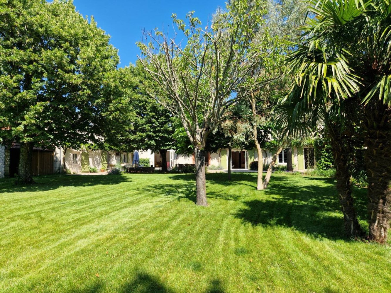 5 chambres Villa à La Chapelle-Saint-Mesmin, France No. 263909